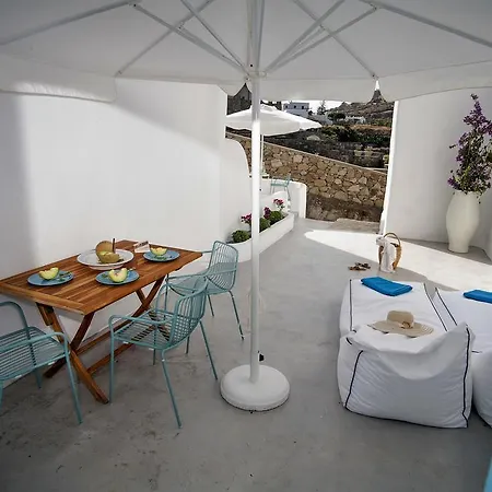 ميكونوس موسى