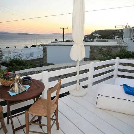 ميكونوس موسى